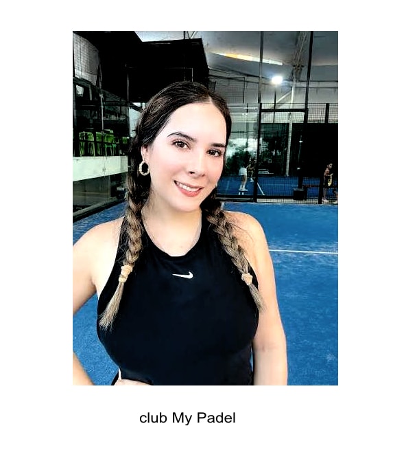 Selfie en cancha de pádel